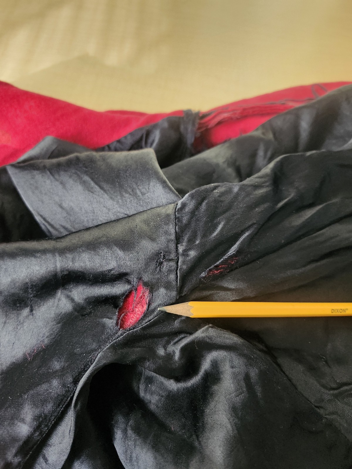 Men's Red Wool Pendleton Jacket, Size Medium - image 11