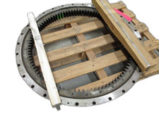 Gehl Manitou 163175 Turntable