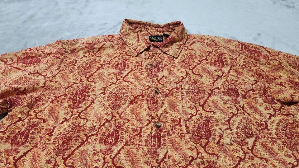 Mountain Hardware Mens L Red Yellow Button Up Hiking Camping Outdoor Shirt - Image 3 of 4