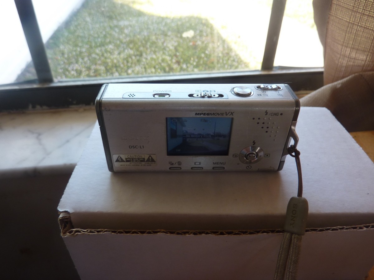 Sony Cyber-shot DSC-L1 4.1MP Digital Camera - Silver for sale