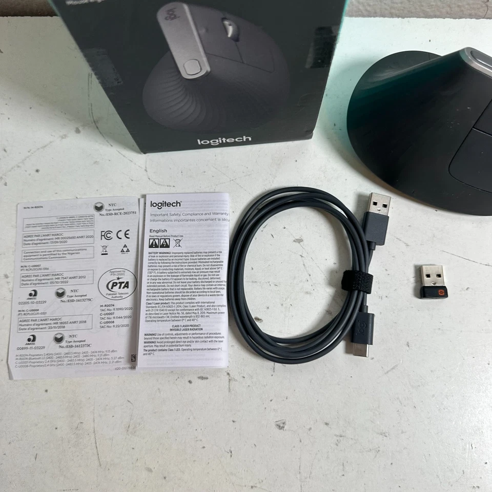 Logitech MX Vertical Black Graphite Ergonomic Wireless Bluetooth Vertical Mouse - Image 2 of 4