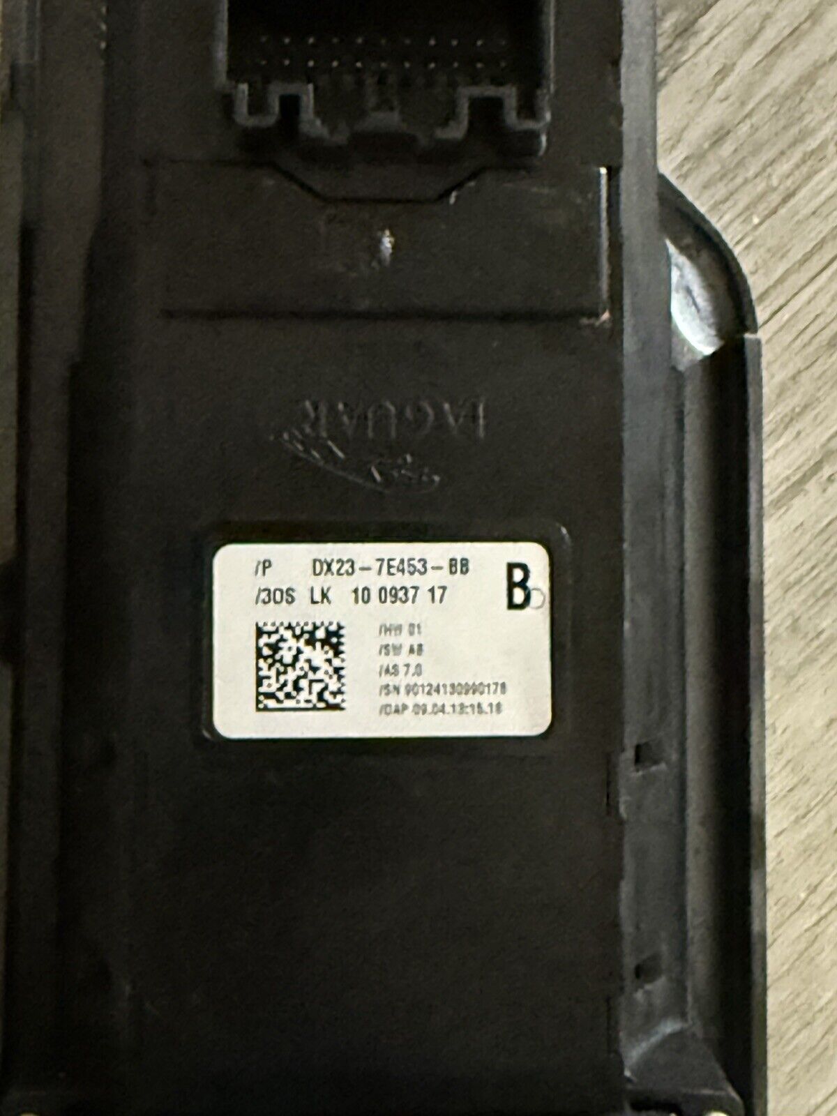 Picture 5 of 8