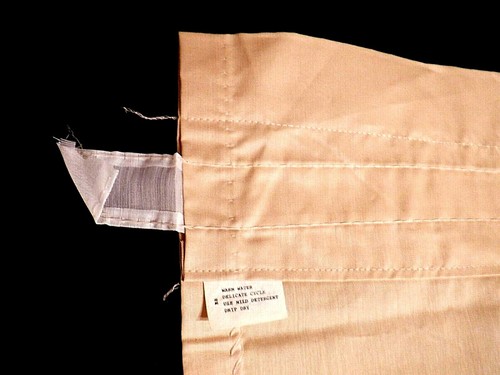 Nuevo brillo de seda beige de 43"" de ancho 25"" de alto - Imagen 3 de 9