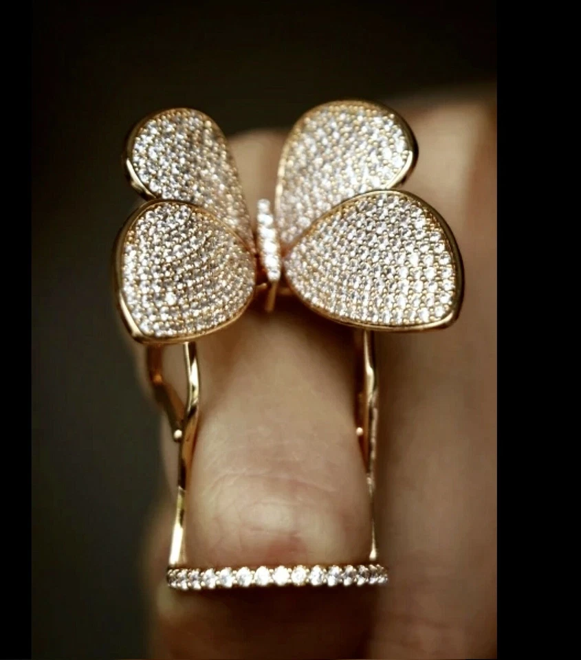 18k Gold Plated Big Butterfly Ring made w Swarovski Crystal Prong Stone Gorgeous - Image 3 of 4