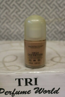 Max Factor HIGH DEFINITION Perfecting Make-up # 209 COOL BEIGE 1.25 fl.oz.