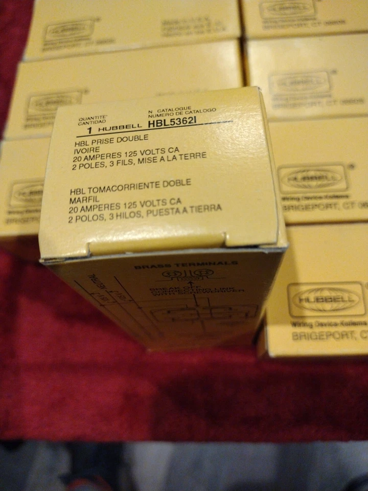 30 Hubbell HBL5362I HBL Duplex Outlets Receptacle 20A 125V 5-20R Ivory Made USA - Image 3 of 4