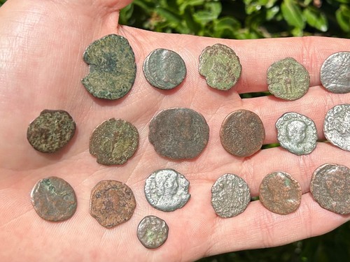 Monete Romane LOTTO DI 20 Monete Mondiali Impero Romano Collezione Monete Antiche - Foto 4 di 9