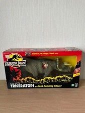 Kenner Jurassic Park Triceratops JP08 Head Ramming Attack Vintage Action Figure