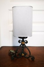 Vintage Lampe À Poser Pied En Fer Forgé Abat Jour Argenté H. 38cm Fonctionnelle