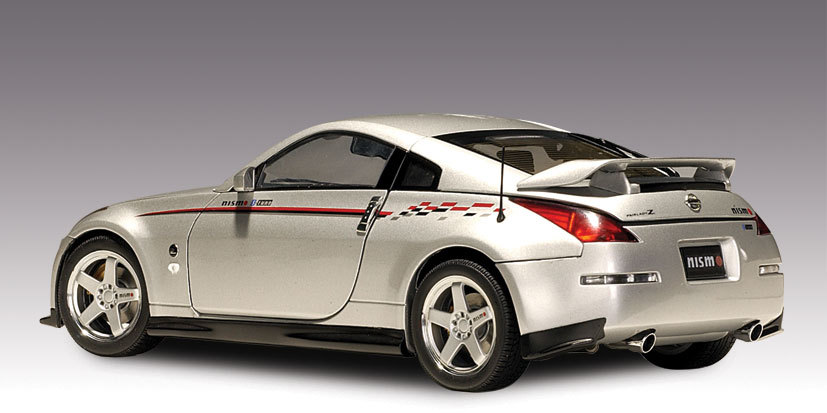 1/18 AUTOart ニスモ フェアレディZ Z33 350Z S-tune 1/18 AUTOart ニスモ フェアレディZ Z33 350Z S-tune
