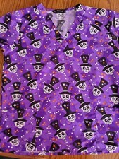 Cassandra O Scrub Top Large  EUC  Purple Skeletons