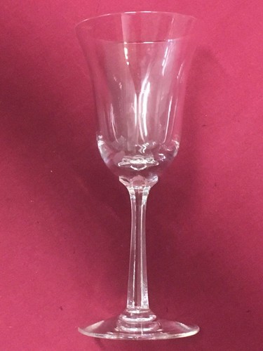LENOX CRYSTAL -- ALLURE - NON OPTIC -- WINE GOBLETS -- 5 - Picture 2 of 2