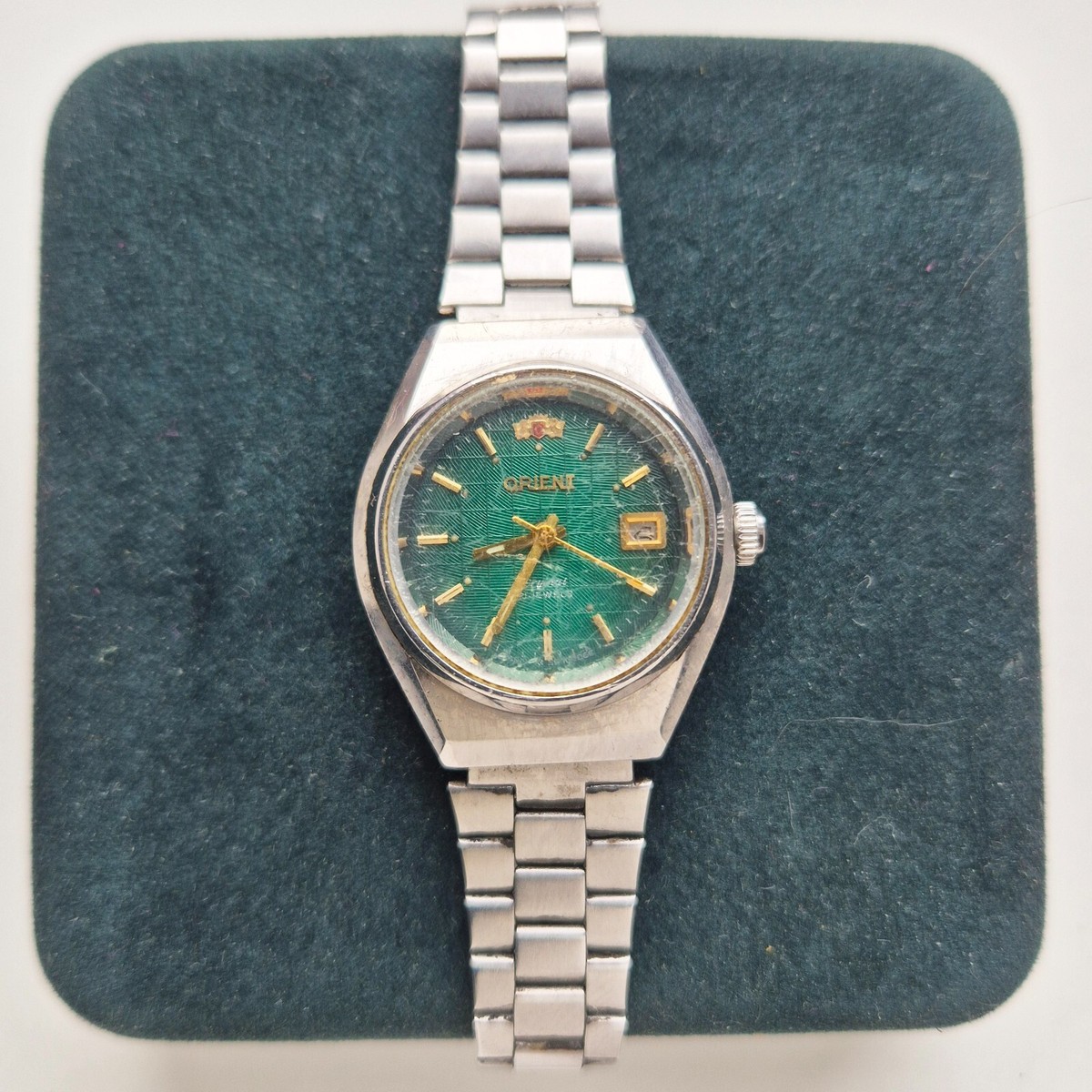 Watch Orient Japan 21 Jewels Crystal SILVER 50 water resist