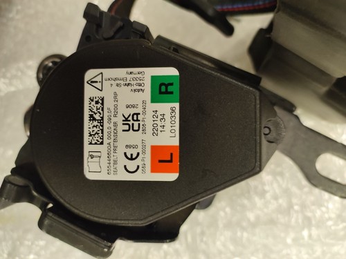 BMW M2 M4 SEAT BELT REAR LEFT 8097753 72118097753 NEW & OEM!! - Picture 6 of 8