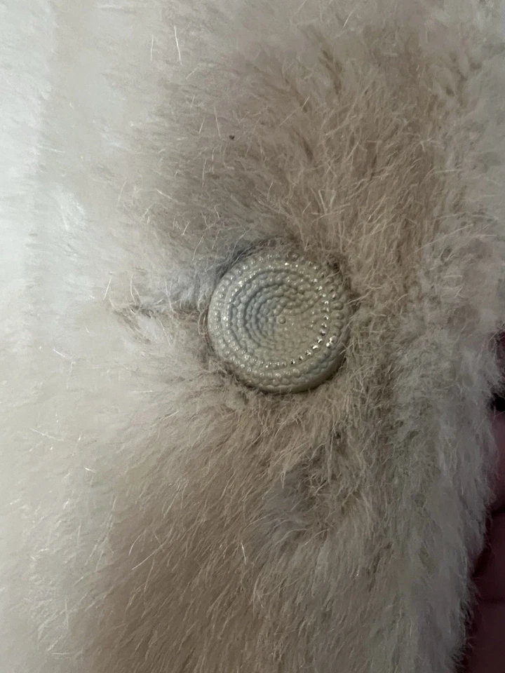 1970’s Vintage Mincara Faux Fur Women’s Coat Cream Belted Size Medium - Image 4 of 4