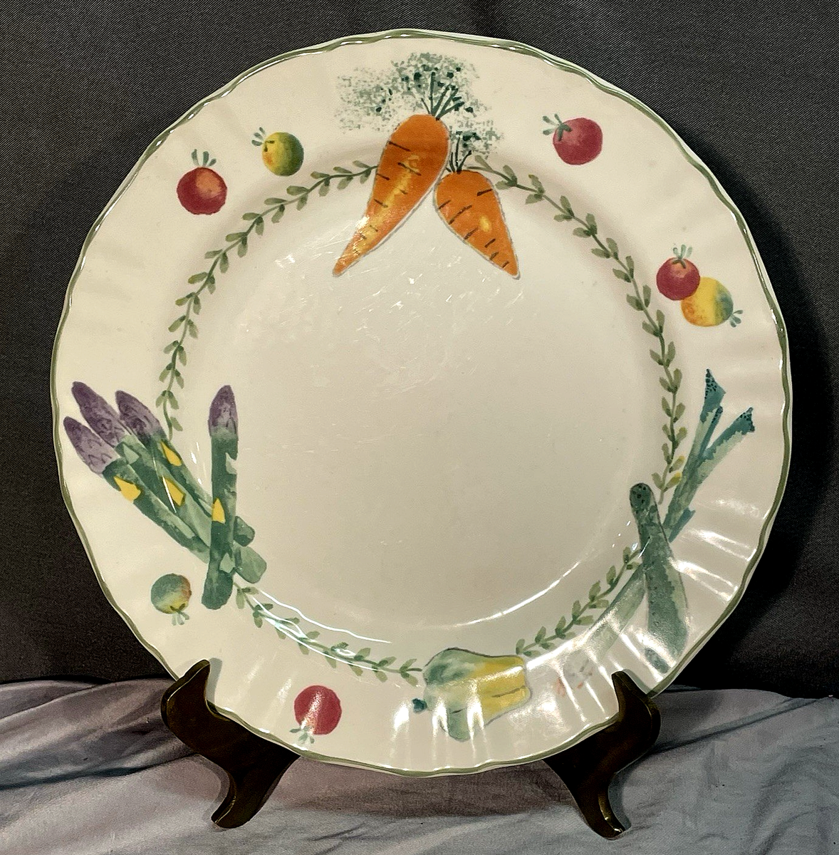 Eight Vintage Mikasa Farm Medley Dinner Plates and Bowls | eBay
