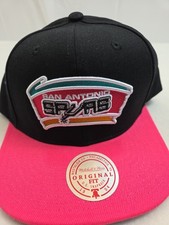 Nwt San Antonio Spurs Hat Cap Snap Back Mens Black Pink NBA Basketball H28