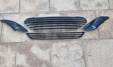 FORD FIESTA MK7.5 2014 FACELIFT MAIN RADIATOR GRILLE SET WITH CHROME SURROUND