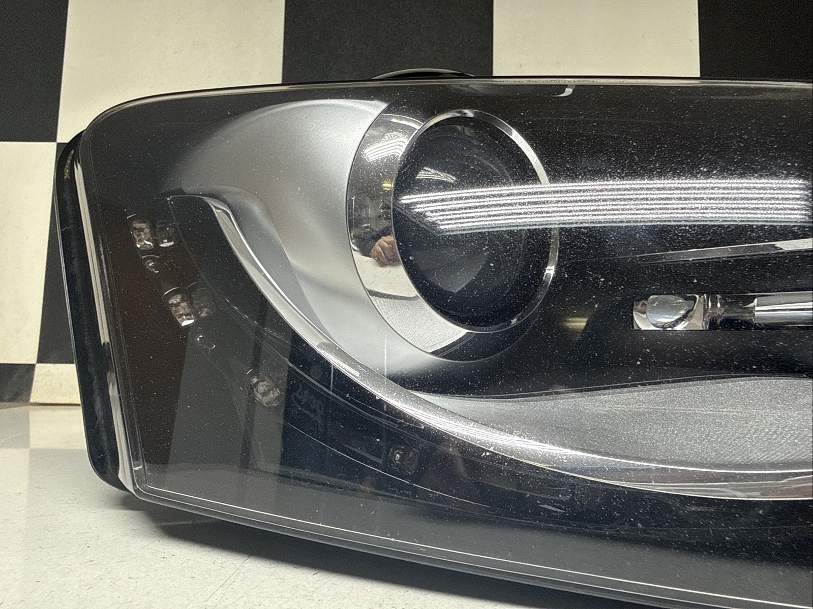 2008 2009 2010 2011 Audi R8 Right Xenon HID Headlight Used Oem 420941004B