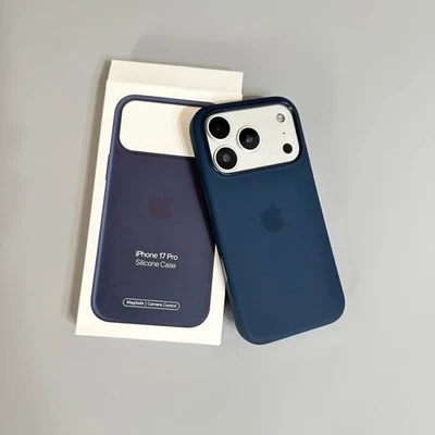 For iPhone 17 Pro Max 17 Pro 17 Original‌ Silicone Magnetic Case / Magsafe Cover