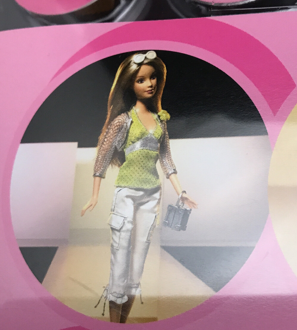 FASHION FEVER BARBIE OUTFITS TO MIX & MATCH-MINT BOX LIKE