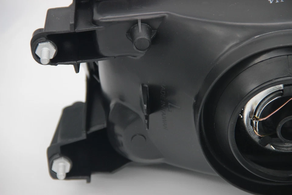 Conjunto de conjunto de luces de faros para Suzuki Forsa / Chevrolet Sprint Foto 4 de 4