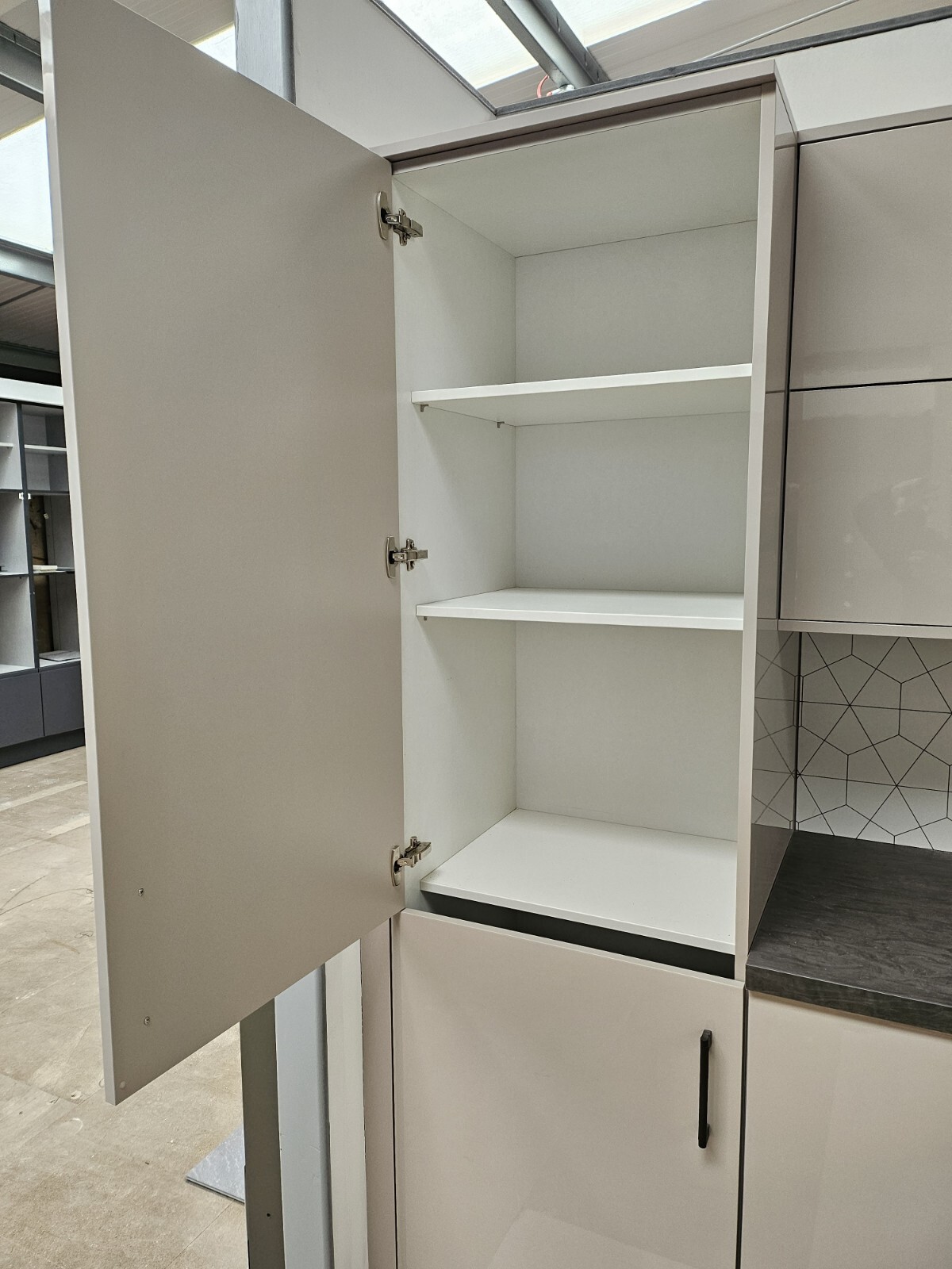 ex display kitchen units symphony NO RESERVE eBay