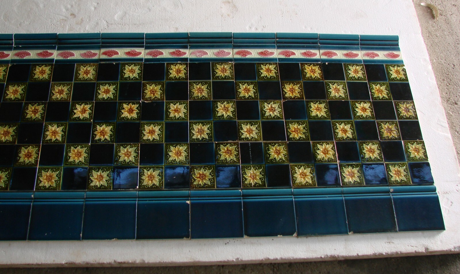 Picture 4 of 12
