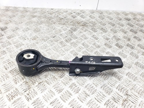 SUZUKI SX4 JYB 2024 1.4 HYBRID GEARBOX MOUNT BRACKET SUPPORT - Picture 2 of 13