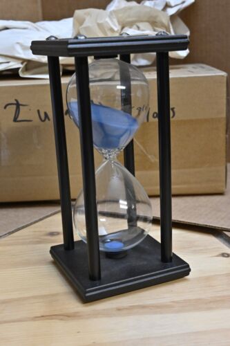 My Little Pony Princess Luna hourglass - Silverslinger - Picture 6 of 6