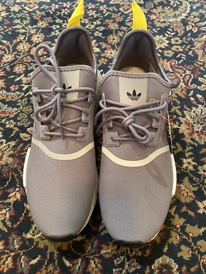 [NEW] Men's adidas NMD_R1 Shoes Grey GX9534 Size 11.5