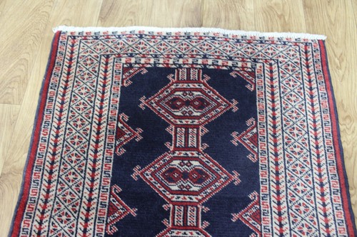 Vintage Hand Made Traditional Oriental Wool Small Rug 88 x 64 cm - Picture 6 of 7