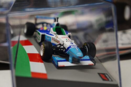 COLLEZIONE PANINI F1 - 1996 benetton b196 - JEAN ALESI - modellino scala 1/43 #128 - Foto 3 di 9