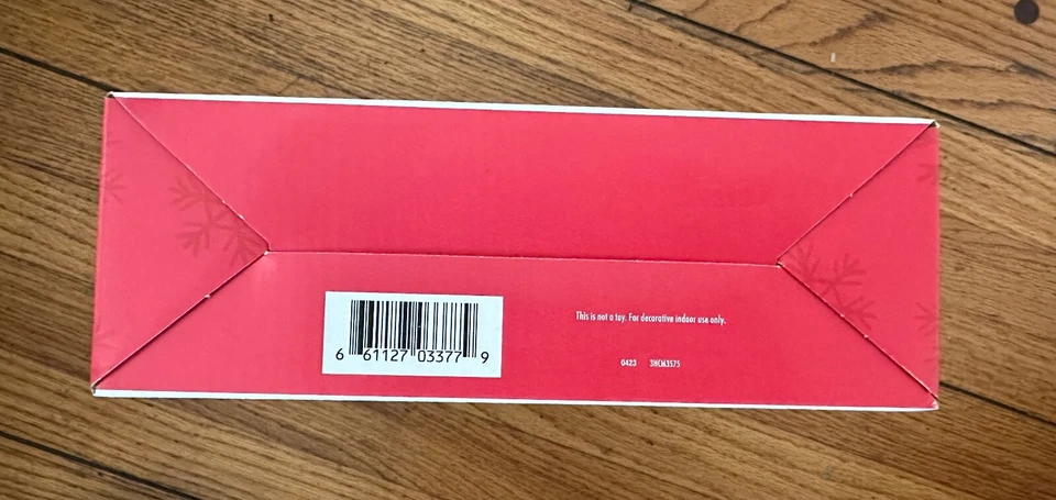 Juego de 4 adornos de vidrio de Navidad 2023 con sello Peanuts Snoopy Doghouse 5" Foto 3 de 4