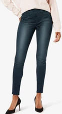 Signature by Levi Strauss  Co. Gold Label Womens Totally Shaping Pull-On Skinn S
