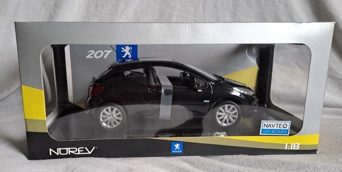 PEUGEOT 207 berline 2006 1:18 NOREV 184768 come nuovo/as new - Foto 2 di 18