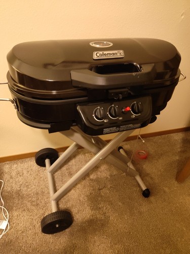 Coleman® RoadTrip™ 285 Standup Propane Gas Grill, Black - Picture 3 of 3