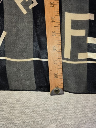 Fendi Seidentuch - Schwarz & Gold FF Logo Muster - 39" (99 cm) Quadrat - Elegant - Bild 3 von 4