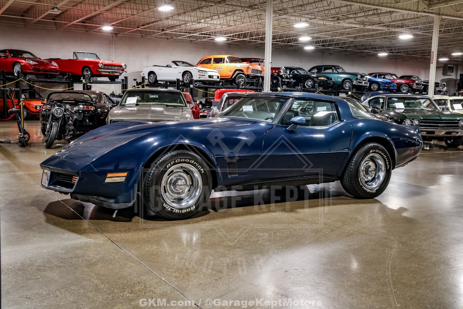 1981 Blue Chevrolet Corvette   | C3 Corvette Photo 5