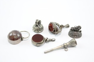 Sterling Silver Antique Fobs Bloodstone Carnelian Spinner Etched x 6 (33g)