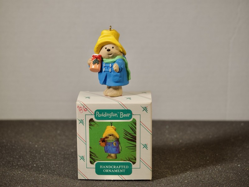 Vintage 1986 Hallmark Keepsake Paddington Bear Eden Toys Ornament - EUC