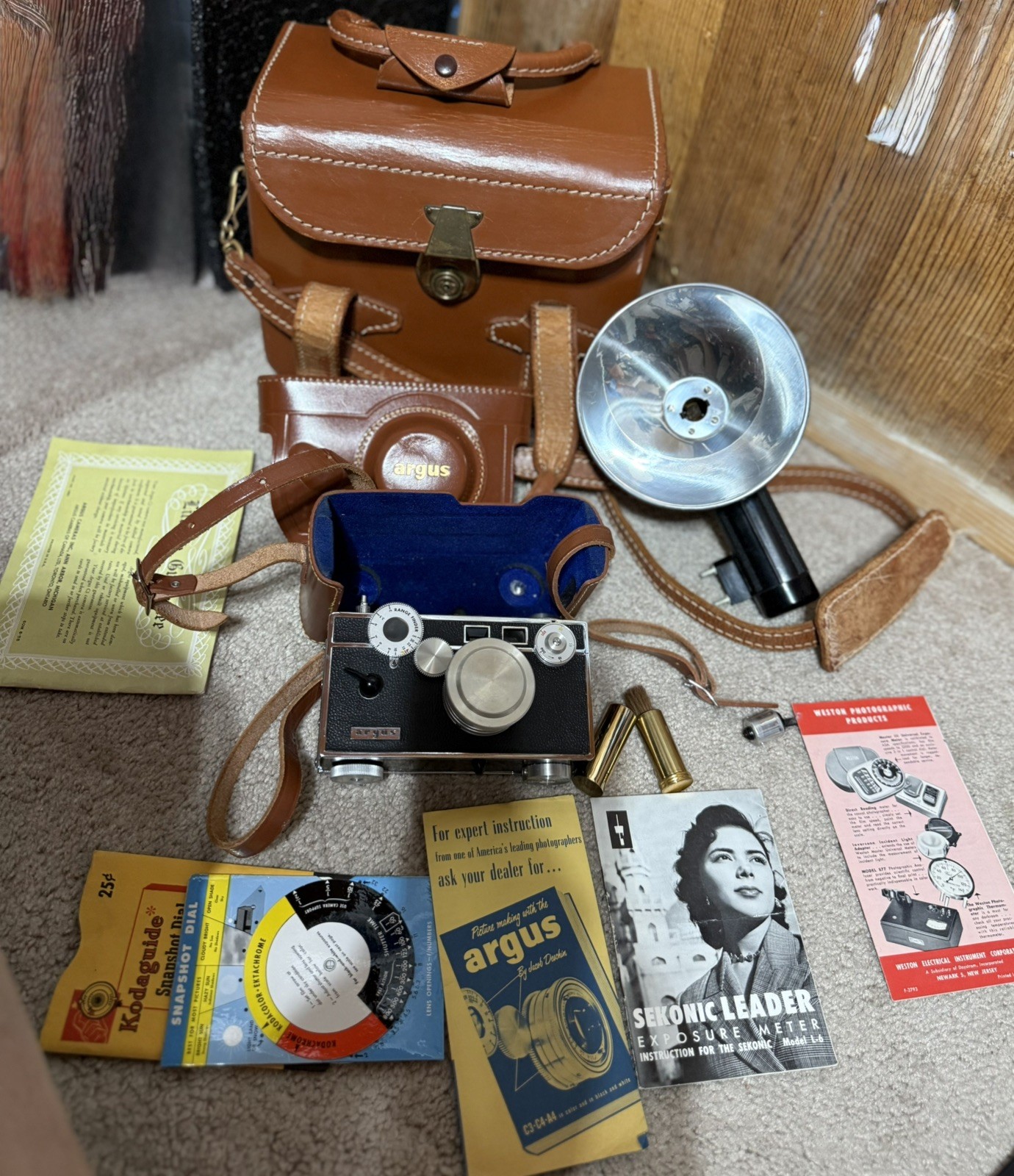 Picture 1 of 19