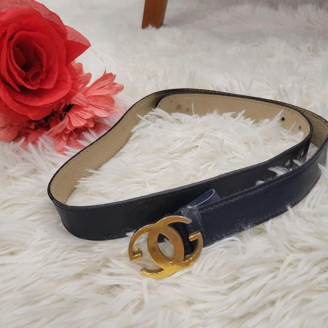 Ceinture GUCCI 75/30 noire boucle GG dorée occasion sans boîte ceinture double G femme