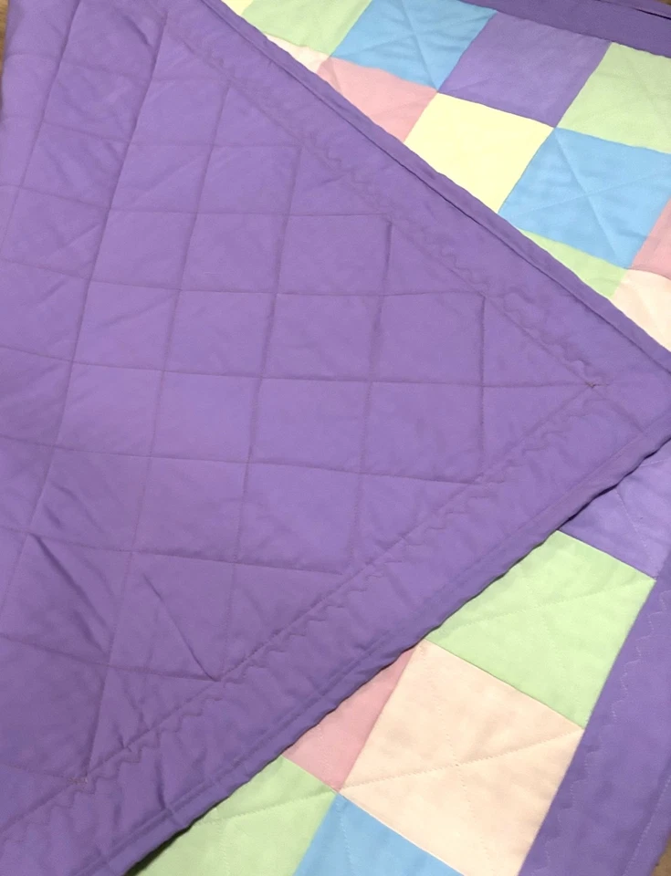 Manta de cuna hecha a mano para bebé Precious Moment 40" x 40" niñas púrpura NUEVO Foto 4 de 4