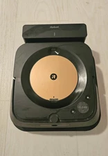 iRobot Braava Jet M6 Ultimate Wi-Fi Connected Robot Mop - Black (M601220)