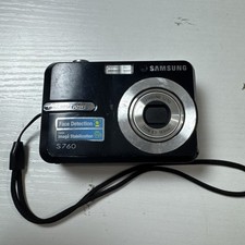 Samsung S760 7.2MP Compact Digital Camera, AA Battery Powered, Black - Tested
