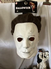 Halloween Michael Myers Mask Trick or Treat Studios Sculpted By Justin Mabry NWT
