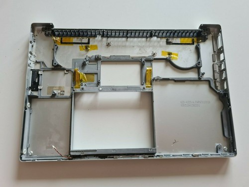 apple macbook a1260 laptop bottom cover case base / boitier carcasse coque - Afbeelding 6 van 8