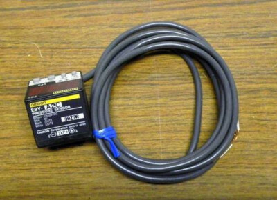 Omron Pressure Sensor E8Y-A2C. NEW.   Free Shipping