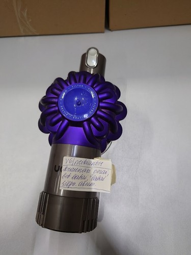 Dyson V6 Kabelloser Staubsauger - Gebraucht, Schwacher Akku, Keine Zubehörteile